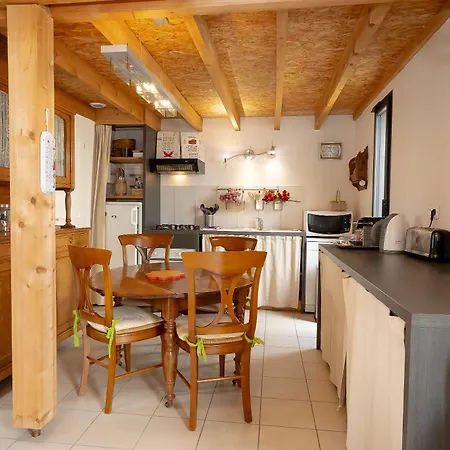 Дом отдыха Le Balcon Des Bauges